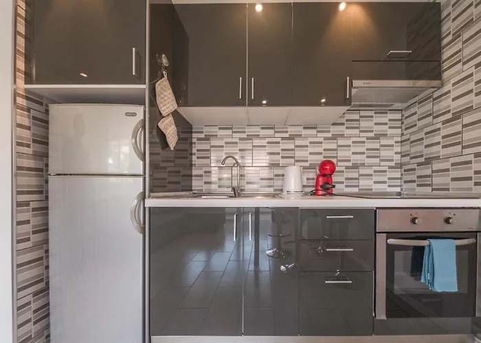 Playa Honda Pool View Apartment Playa de las Americas (Tenerife)