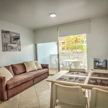 Playa Honda Pool View דירה *