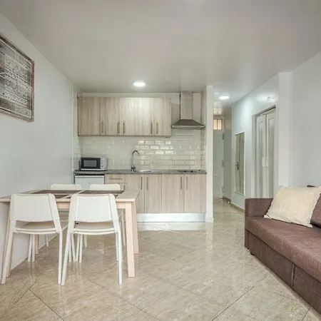 Playa Honda Pool View *