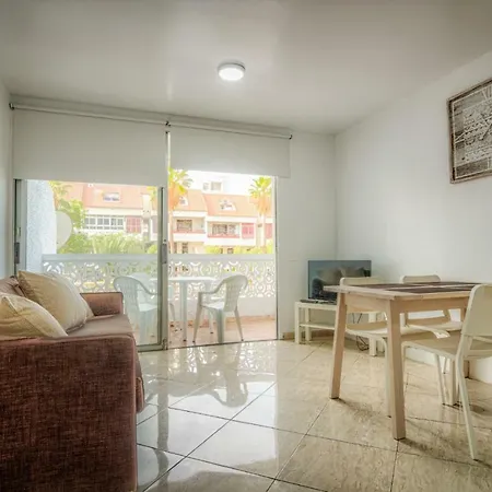 Playa Honda Pool View * פלאייה דה לאס אמריקס